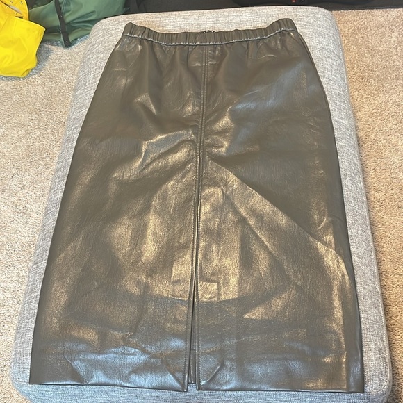 Faux Leather Pencil Skirt
T Tahari - Picture 2 of 9